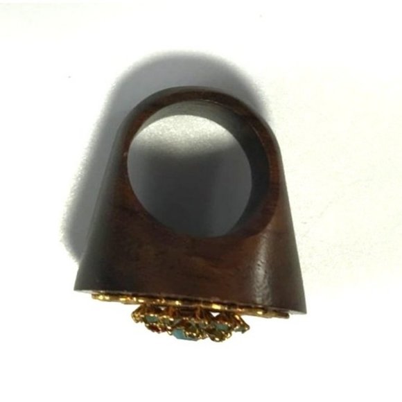 Vintage Chunky Teak Wood and Rhinestone Cocktail Ring Gold Tone Filagree Sz 8.25 - Picture 5 of 8